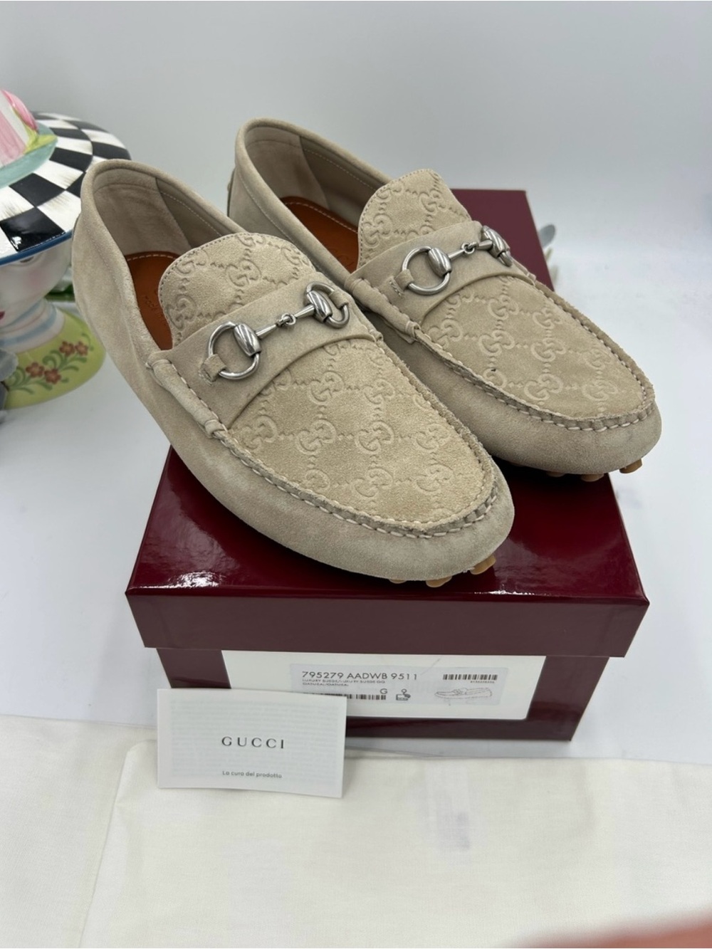 Men’s Gucci suede oatmeal horse bit driver loafers size 9 fits 10US